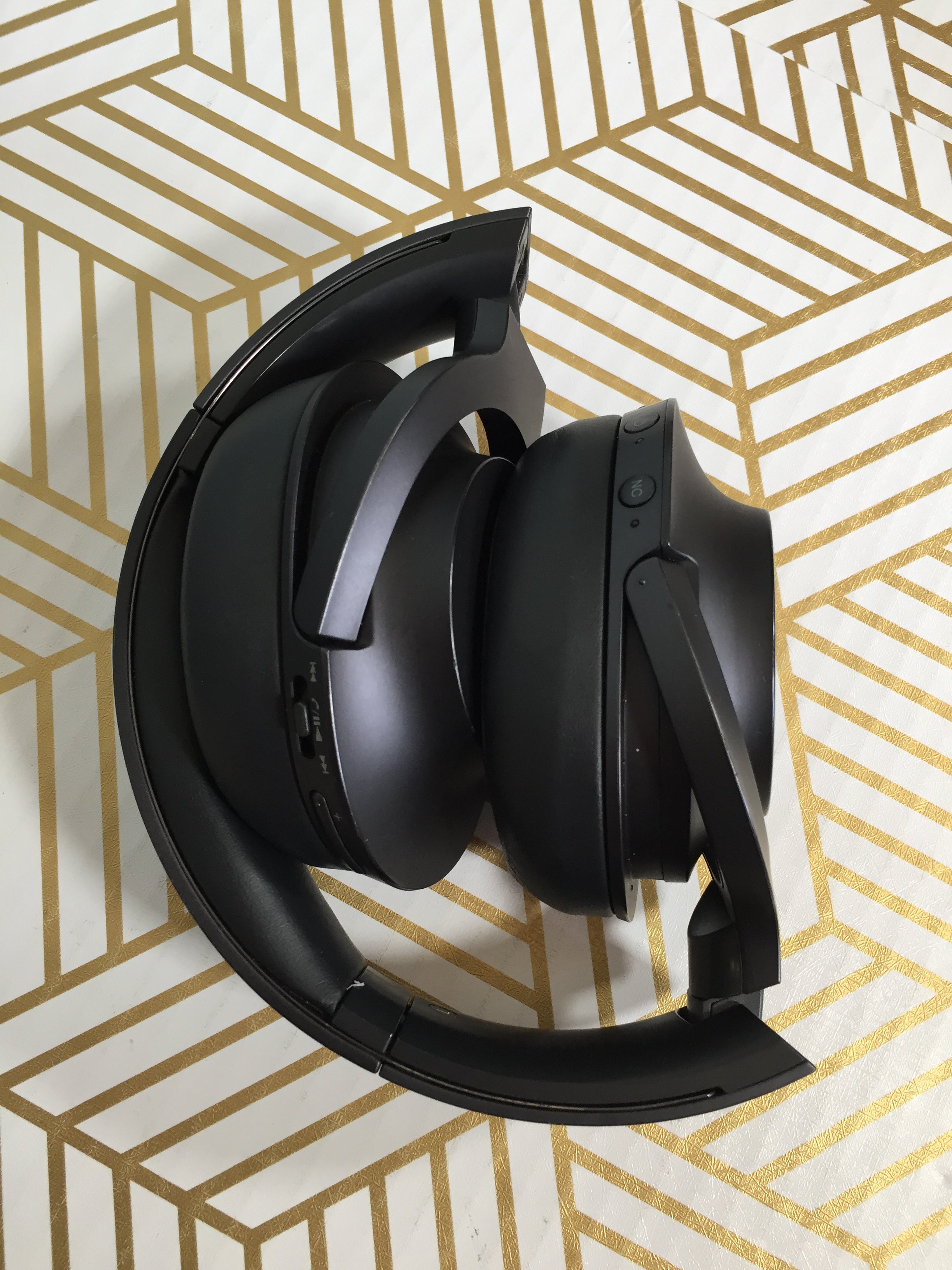 Sony WHXB900N Noise Cancelling Headphones - PRE-OWNED (7682457960686)